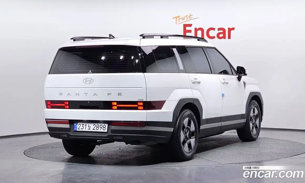 Hyundai Santa Fe 2025 1.6 Автомат в Москве № 124655, фото 2