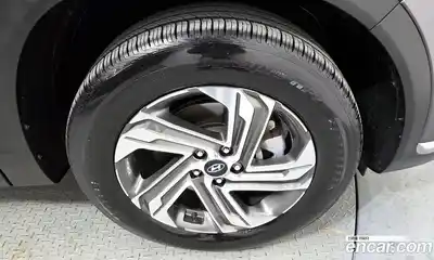 Hyundai Santa Fe 2021 2.2 Автомат в Москве № 126052, миниатюра 4