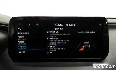 Hyundai Santa Fe 2021 2.2 Автомат в Москве № 126052, миниатюра 5