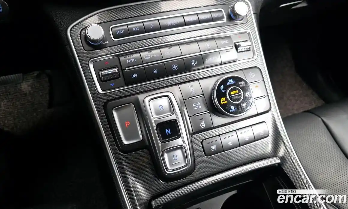 Hyundai Santa Fe 2021 2.2 Автомат в Москве № 126052, фото 6