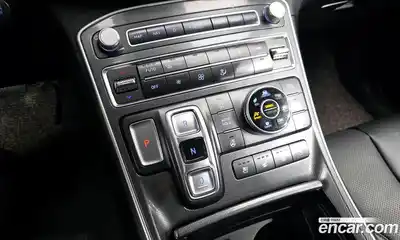 Hyundai Santa Fe 2021 2.2 Автомат в Москве № 126052, миниатюра 6