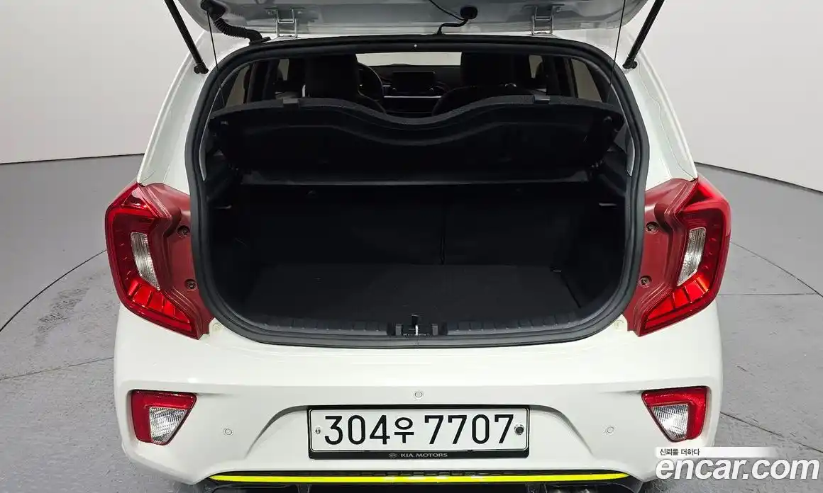 Kia Morning 2020 1.0 Автомат в Москве № 128394, фото 19