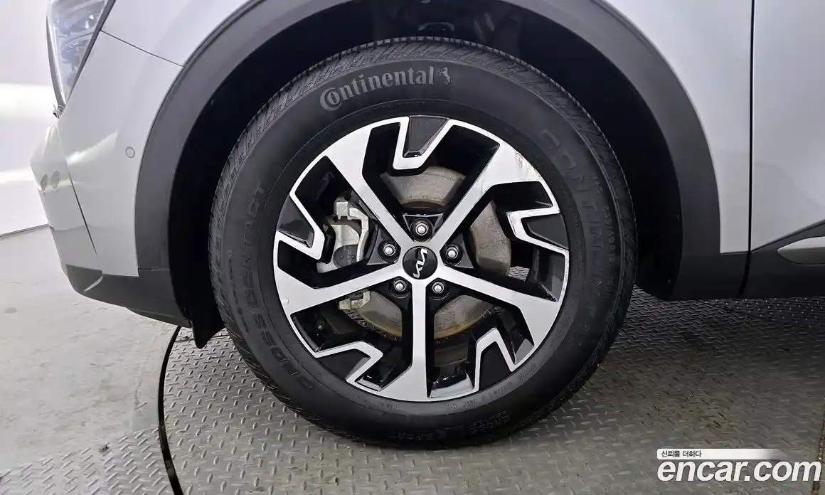 Kia Sportage 2024 1.6 Автомат в Москве № 128818, фото 11