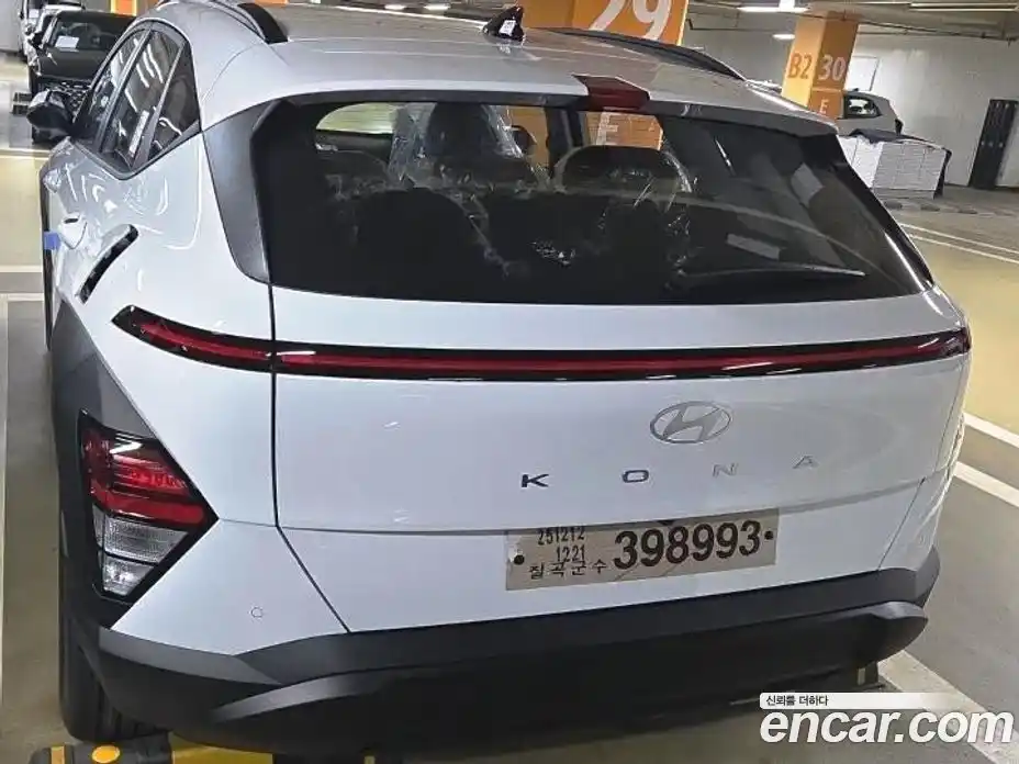 Hyundai Kona 2026 1.6 Автомат в Москве № 129411, фото 12