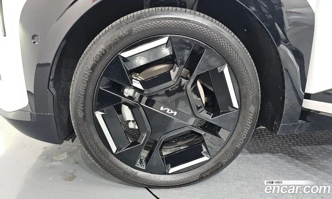 Kia EV3 2025 0.2 Автомат в Москве № 130090, фото 5