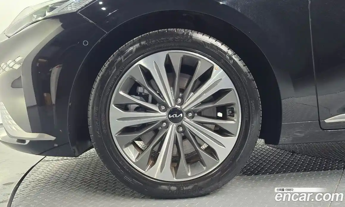 Kia K8 2023 3.5 Автомат в Москве № 131903, фото 3