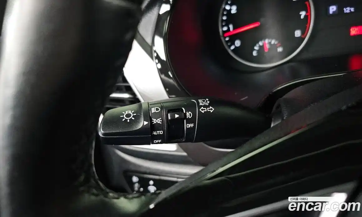 Kia Seltos 2020 1.6 Автомат в Москве № 132050, фото 18