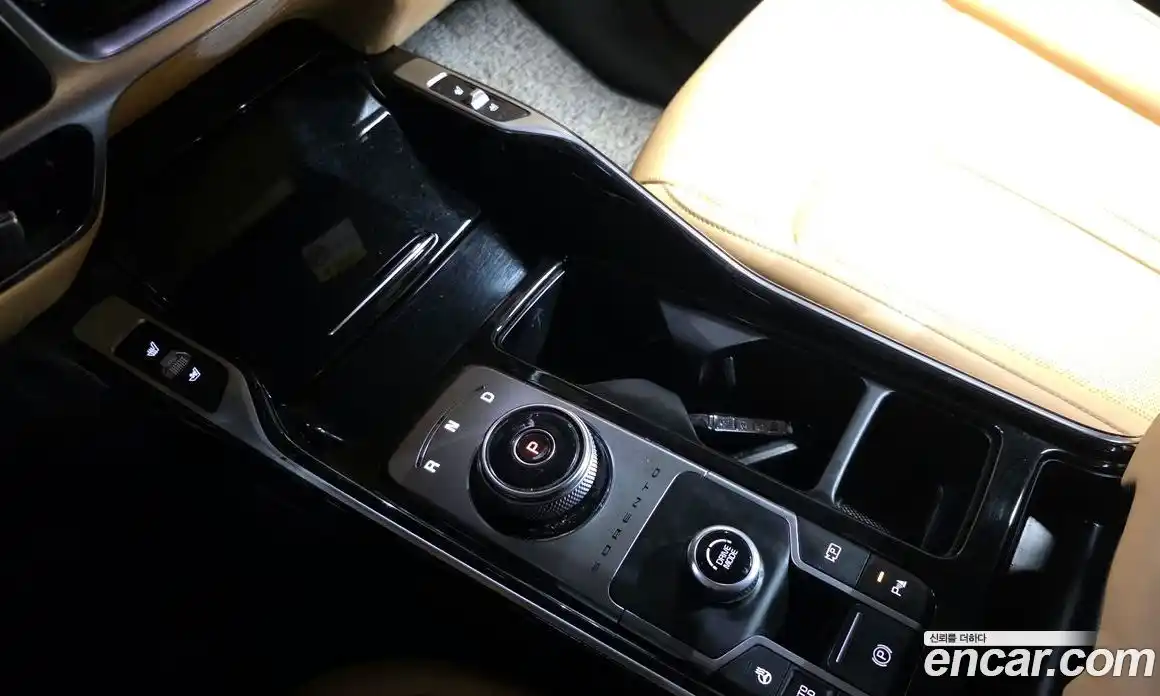 Kia Sorento 2021 1.6 Автомат в Москве № 132362, фото 15