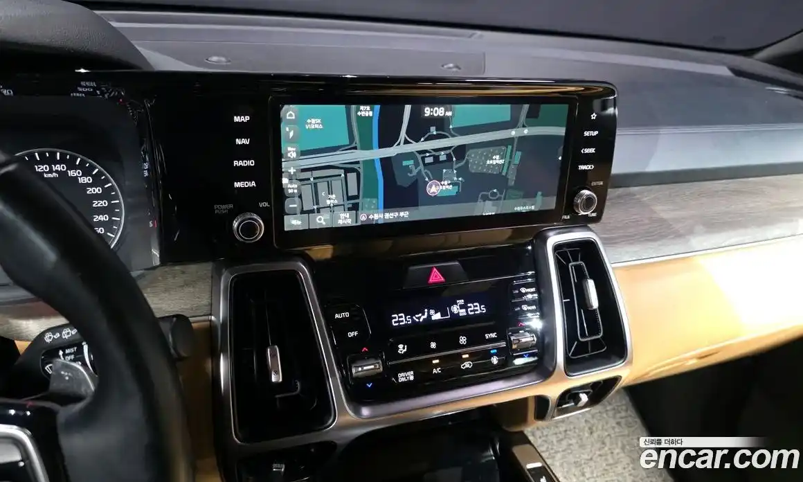 Kia Sorento 2021 1.6 Автомат в Москве № 132362, фото 9