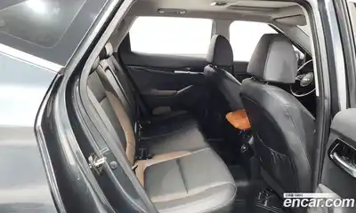 Kia Seltos 2022 1.6 Автомат в Москве № 133423, миниатюра 12