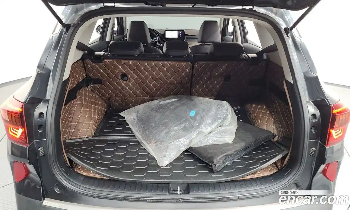 Kia Seltos 2022 1.6 Автомат в Москве № 133423, фото 14