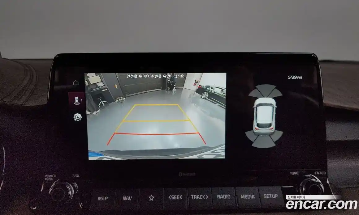 Kia Seltos 2022 1.6 Автомат в Москве № 133423, фото 16