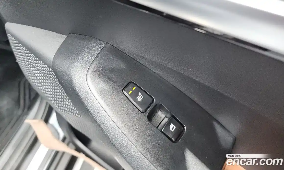 Kia Seltos 2022 1.6 Автомат в Москве № 133423, фото 17