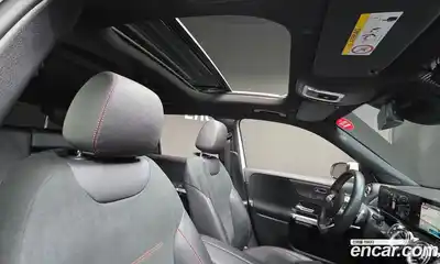 Mercedes-Benz GLB-Class 2022 2.0 Автомат в Москве № 135045, миниатюра 11