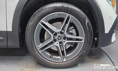 Mercedes-Benz GLB-Class 2022 2.0 Автомат в Москве № 135045, миниатюра 10