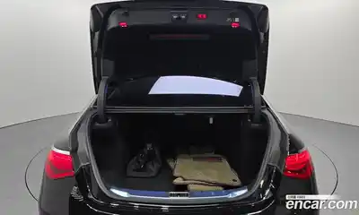 Mercedes-Benz S-Class 2022 4.0 Автомат в Москве № 137448, миниатюра 3