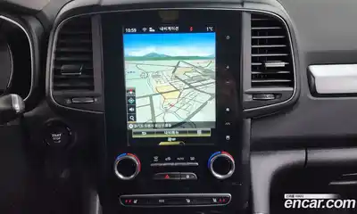 Renault QM6 2023 2.0 Автомат в Москве № 137822, миниатюра 6