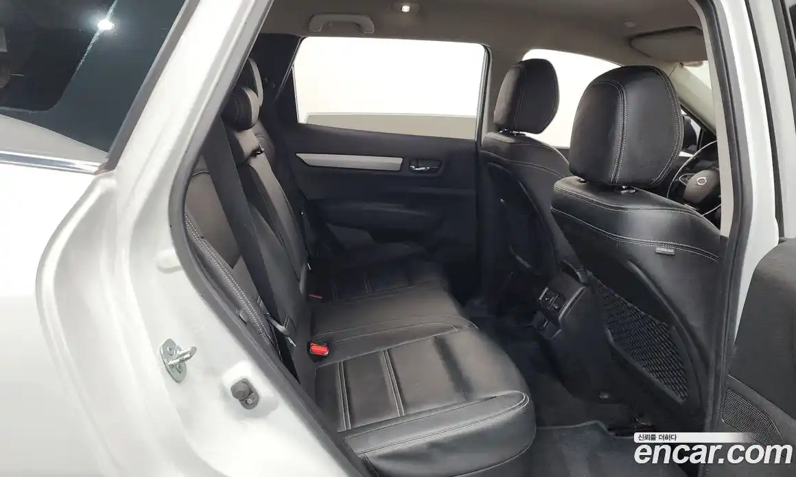 Renault QM6 2023 2.0 Автомат в Москве № 137822, фото 9