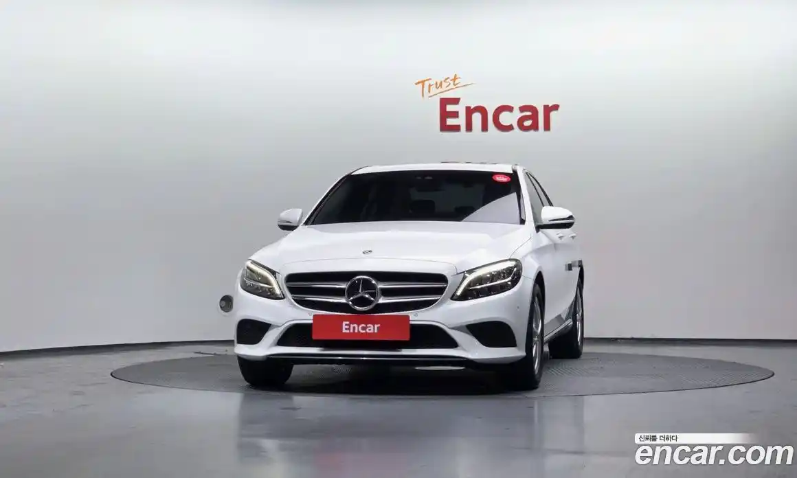 Mercedes-Benz C-Class 2020 2.0 Автомат в Москве № 139632, фото 3