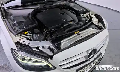 Mercedes-Benz C-Class 2020 2.0 Автомат в Москве № 139632, миниатюра 6