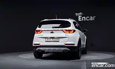 Kia Sportage 2016 2.0 Автомат в Москве № 14422, миниатюра 3