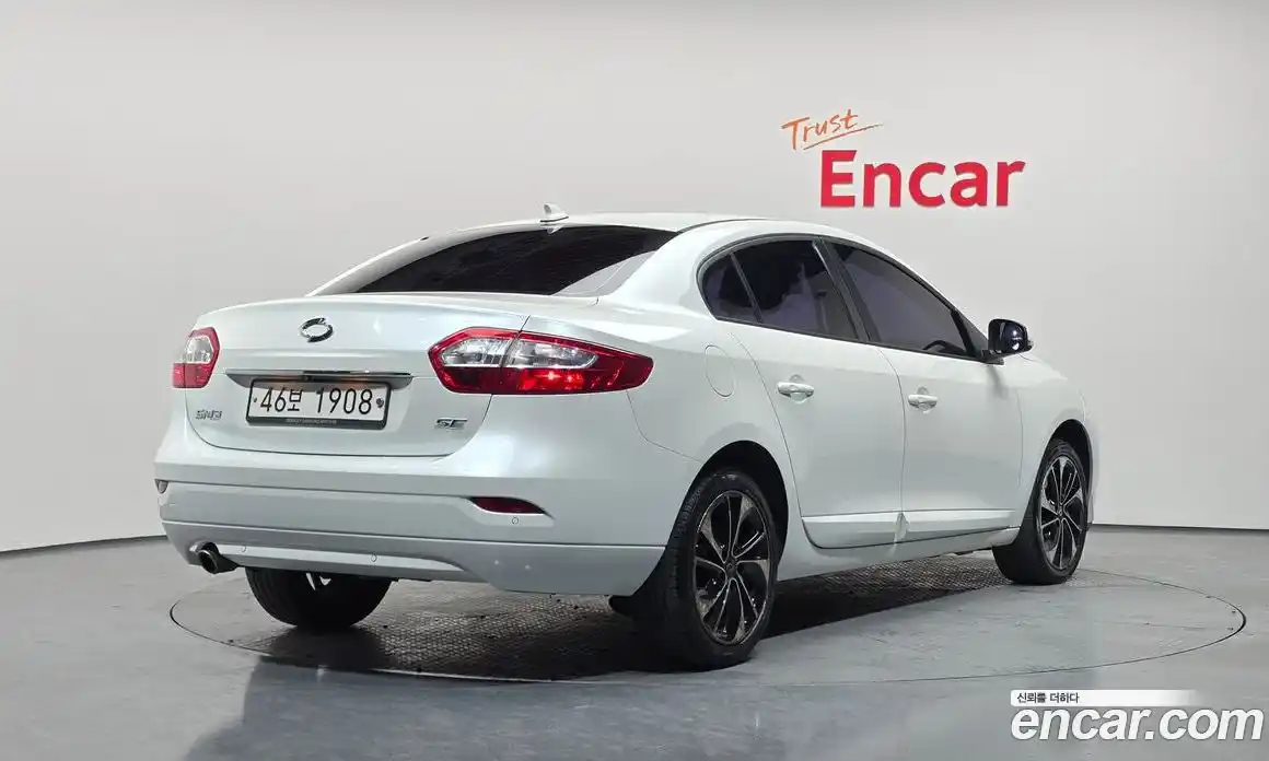 Renault SM3 2016 1.6 Автомат в Москве № 147866, фото 14