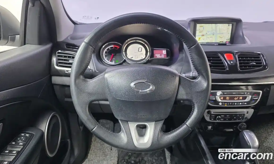 Renault SM3 2016 1.6 Автомат в Москве № 147866, фото 7