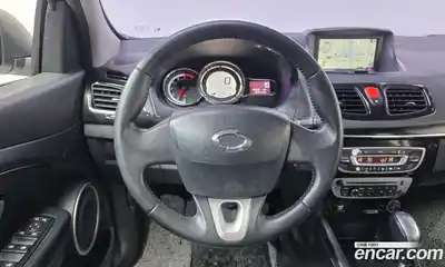 Renault SM3 2016 1.6 Автомат в Москве № 147866, миниатюра 7