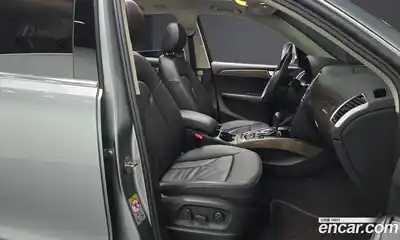 Audi Q5 2011 2.0 Автомат в Москве № 149376, миниатюра 4