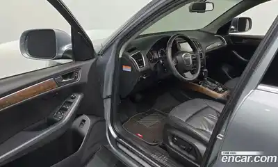 Audi Q5 2011 2.0 Автомат в Москве № 149376, миниатюра 8