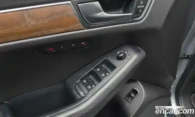 Audi Q5 2011 2.0 Автомат в Москве № 149376, миниатюра 10