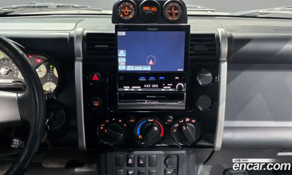 Toyota FJ Cruiser 2007 4.0 Автомат в Москве № 151238, фото 14