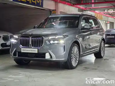 BMW X7, 2025