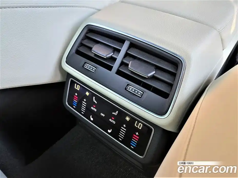 Audi A6 2023 2.0 Автомат в Москве № 156355, фото 18
