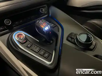 BMW i8 2015 1.5 Автомат в Москве № 156966, миниатюра 12