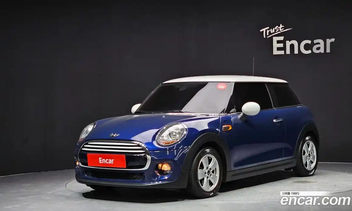 Mini Cooper 2014 1.5 Автомат в Москве № 157352, фото 19