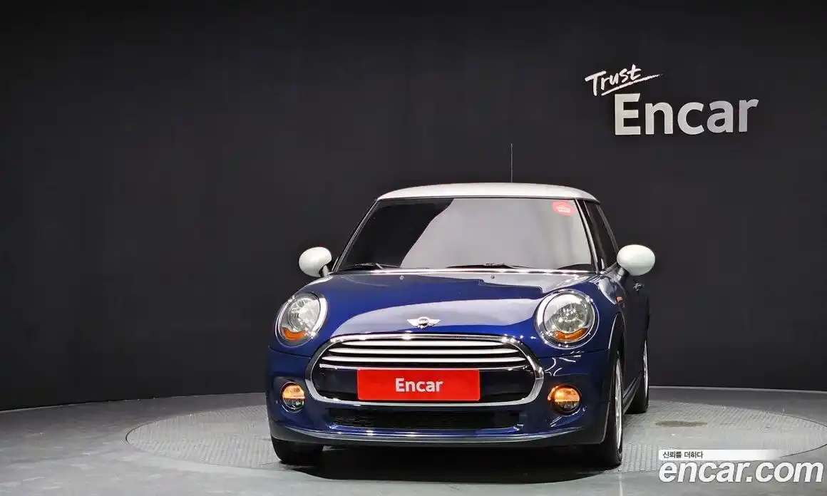 Mini Cooper 2014 1.5 Автомат в Москве № 157352, фото 10