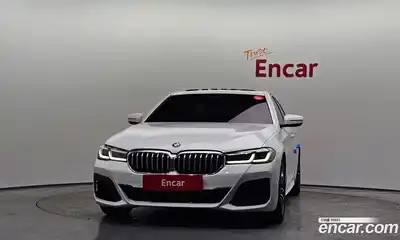 BMW 5-Series 2022 2.0 Автомат в Москве № 157597, миниатюра 2