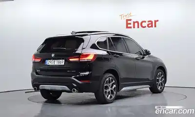 BMW X1 2021 2.0 Автомат в Москве № 158046, миниатюра 2