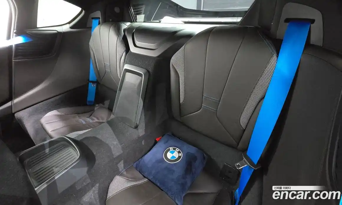 BMW i8 2016 1.5 Автомат в Москве № 158198, фото 11