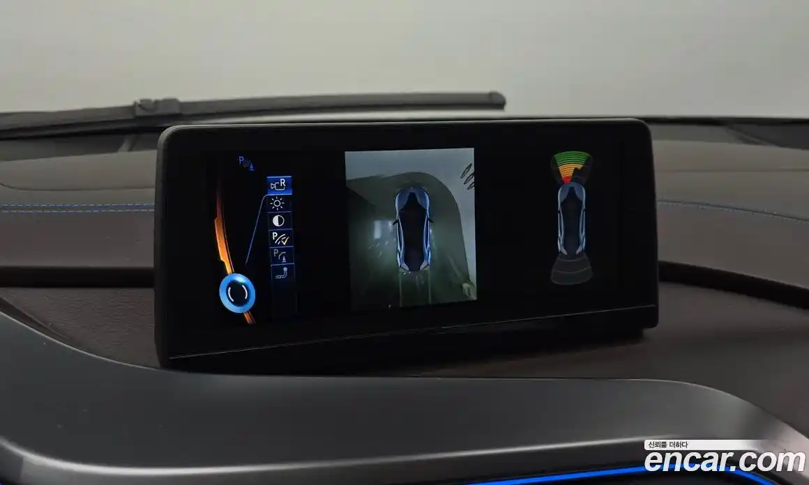 BMW i8 2016 1.5 Автомат в Москве № 158198, фото 14