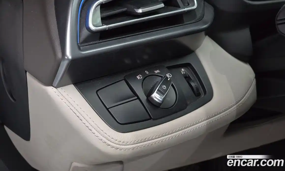 BMW i8 2016 1.5 Автомат в Москве № 158198, фото 18