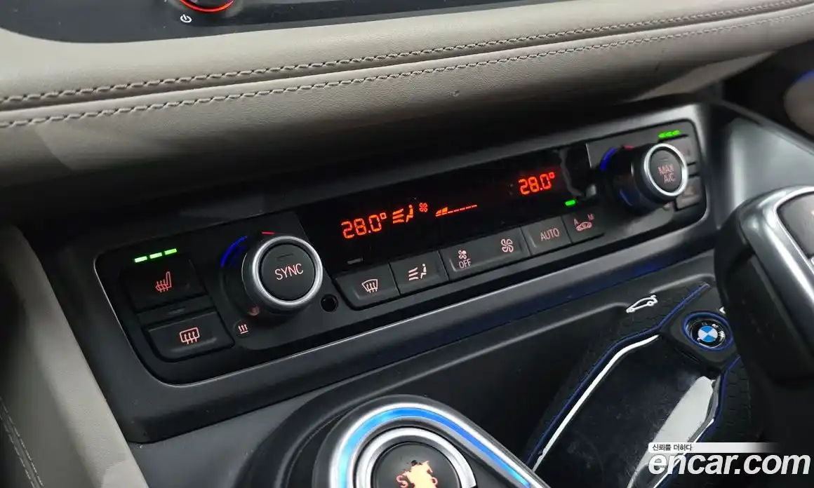 BMW i8 2016 1.5 Автомат в Москве № 158198, фото 19