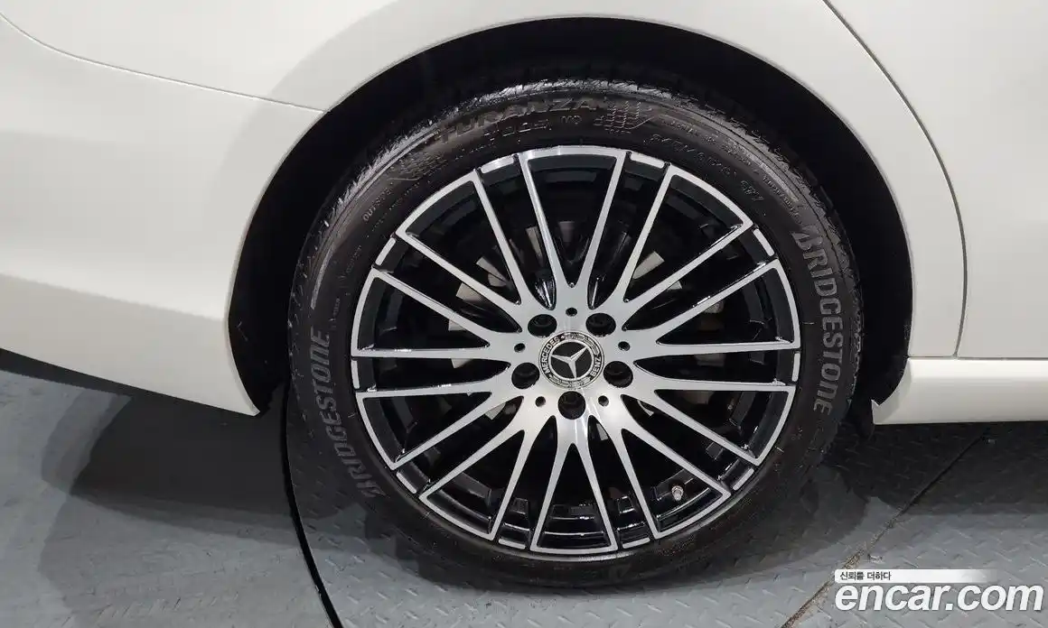 Mercedes-Benz C-Class 2024 2.0 Автомат в Москве № 160219, фото 12