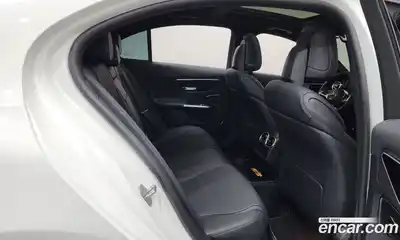 Mercedes-Benz C-Class 2024 2.0 Автомат в Москве № 160219, миниатюра 2