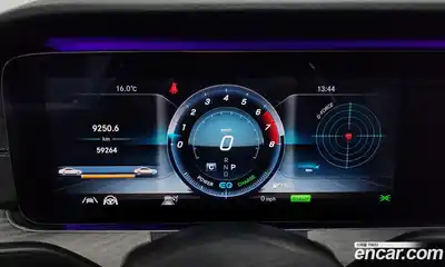 Mercedes-Benz CLS-Class 2020 3.0 Автомат в Москве № 160432, миниатюра 2