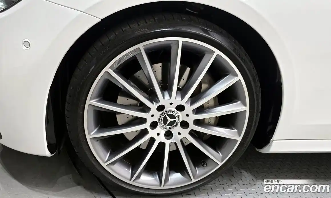 Mercedes-Benz E-Class 2022 2.0 Автомат в Москве № 160645, фото 7