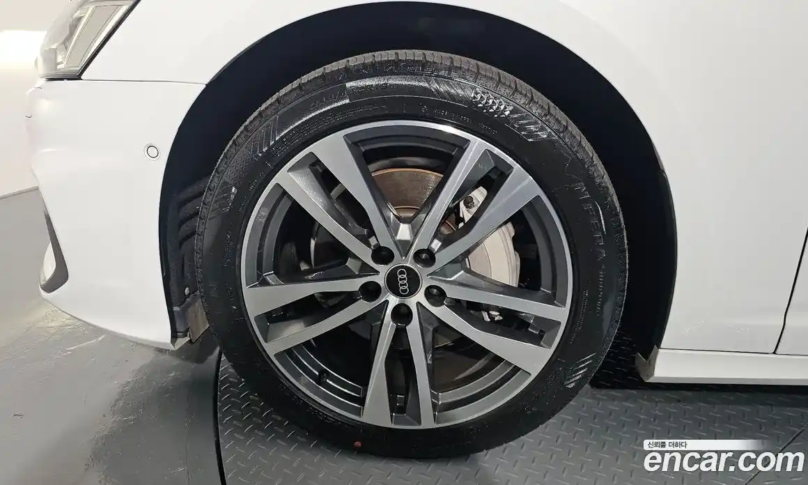 Audi A6 2022 2.0 Автомат в Москве № 162639, фото 13