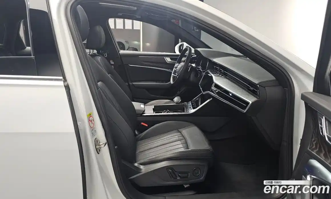 Audi A6 2022 2.0 Автомат в Москве № 162639, фото 17