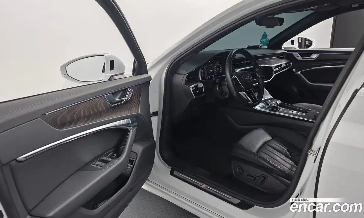 Audi A6 2020 2.0 Автомат в Москве № 163621, фото 12